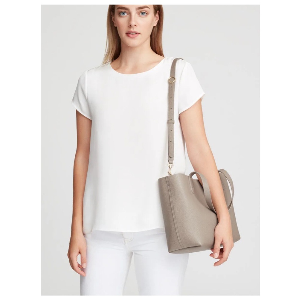Cuyana small structured leather Tote with insert